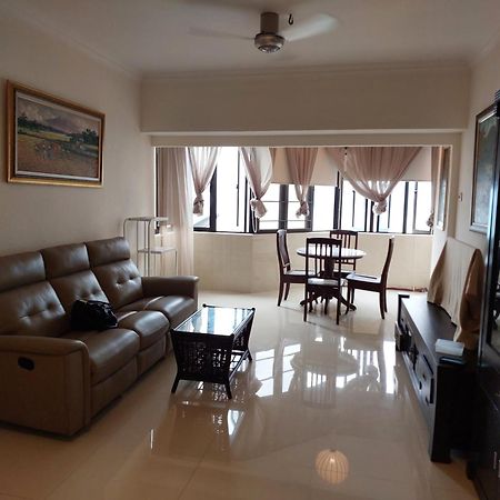Batu Ferringhi Luxury Seaview Suite - 3Br Eksteriør bilde