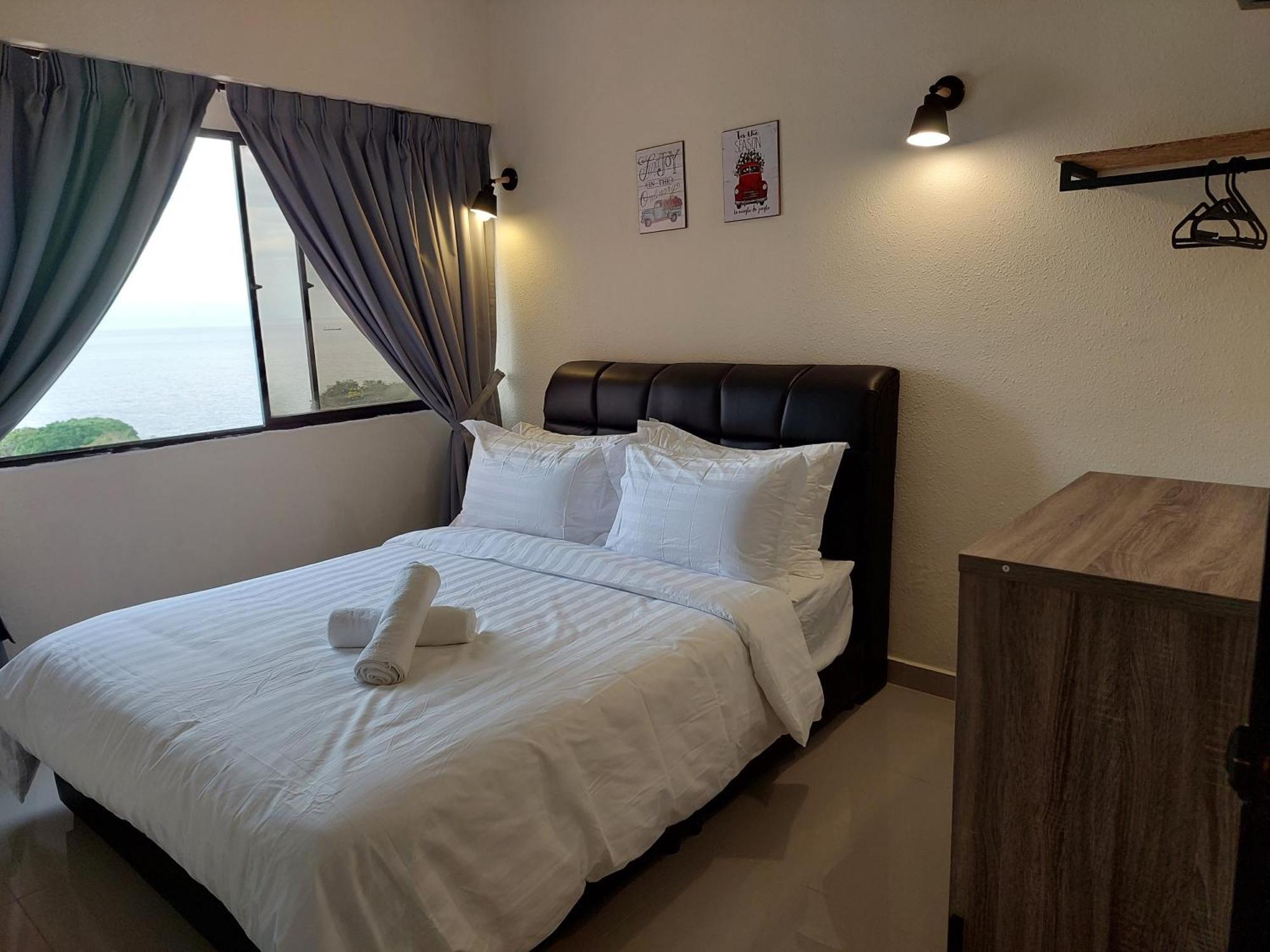 Batu Ferringhi Luxury Seaview Suite - 3Br Eksteriør bilde